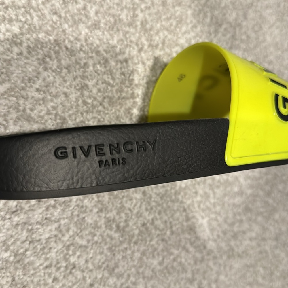 Givenchy slides size 46 - Picture 3 of 3